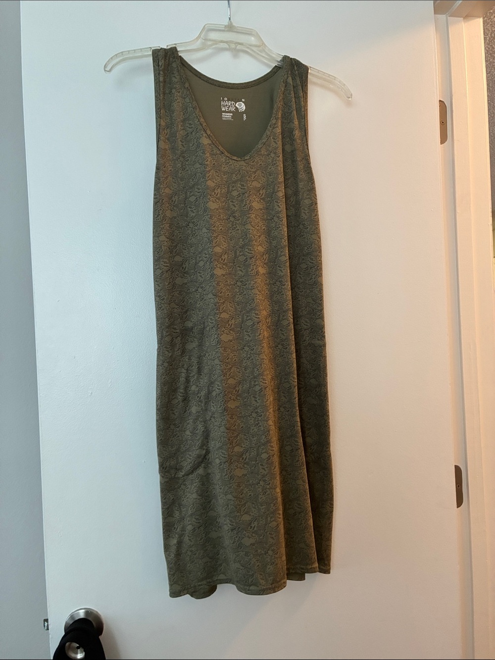 Mountain Hardwear Olive Green Sleeveless Knee Length Dress